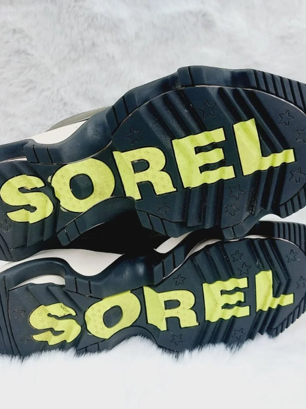 Sorel Women's Stone Green Black Kinetic Impact Puffy Zip Waterproof Boots Size 8